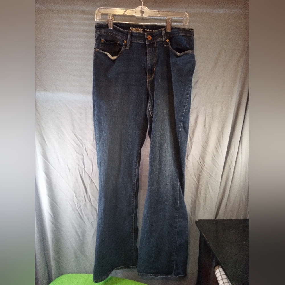 Saddlebred Women's Dark Blue Flare Jeans
